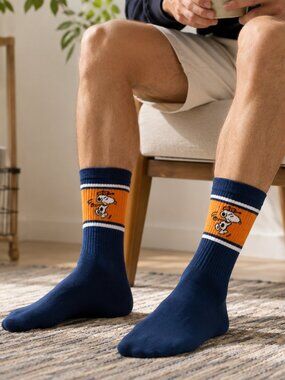 Peanuts Snoopy Crew Socks Navy Blue Athletic Crew Socks Size 6.5-12.5 1 Pair